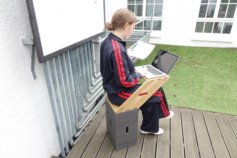 X-TSeat Sitz-Tisch-Kombination